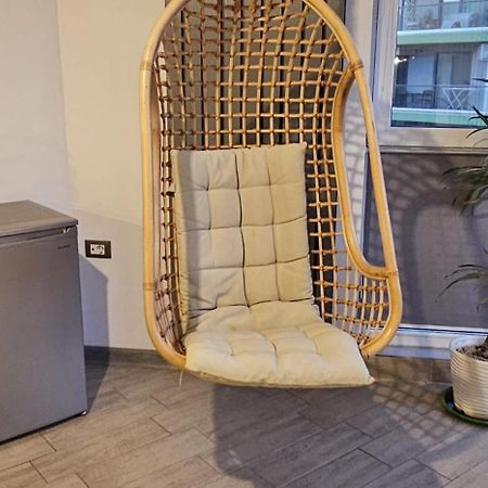 Luxury Suite Alezzi Beach Apartment Piscina Incalzita Sauna Jacuzzi Parking Navodari Dış mekan fotoğraf