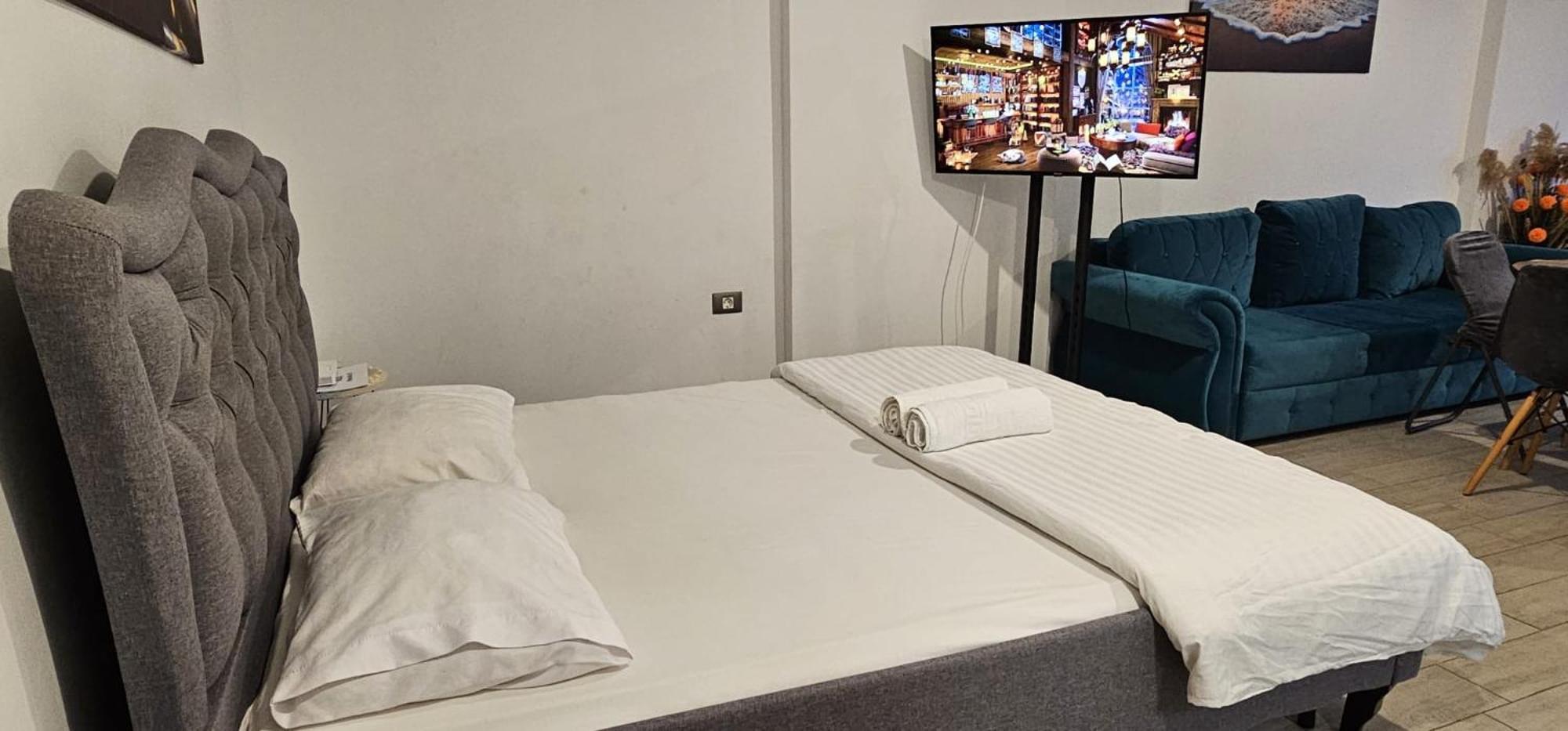 Luxury Suite Alezzi Beach Apartment Piscina Incalzita Sauna Jacuzzi Parking Navodari Dış mekan fotoğraf