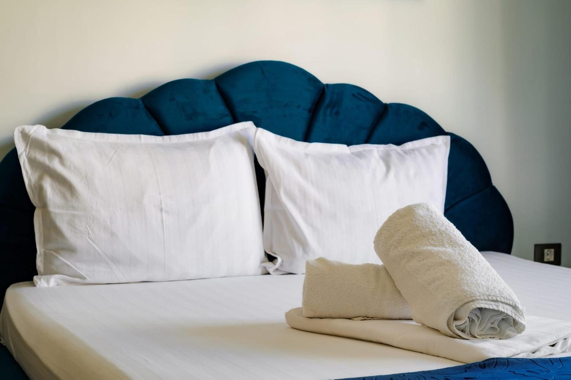 Luxury Suite Alezzi Beach Apartment Piscina Incalzita Sauna Jacuzzi Parking Navodari Dış mekan fotoğraf