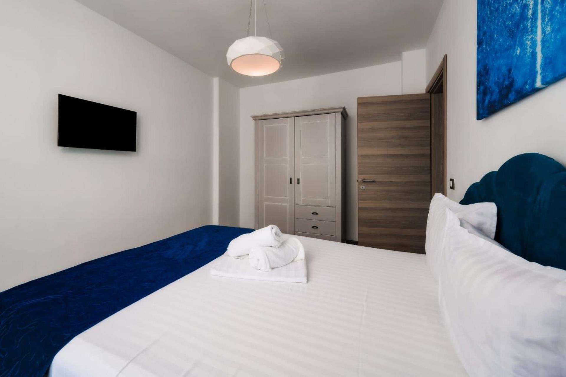 Luxury Suite Alezzi Beach Apartment Piscina Incalzita Sauna Jacuzzi Parking Navodari Dış mekan fotoğraf